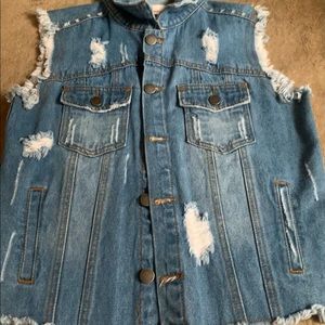 Jacket without sleeves